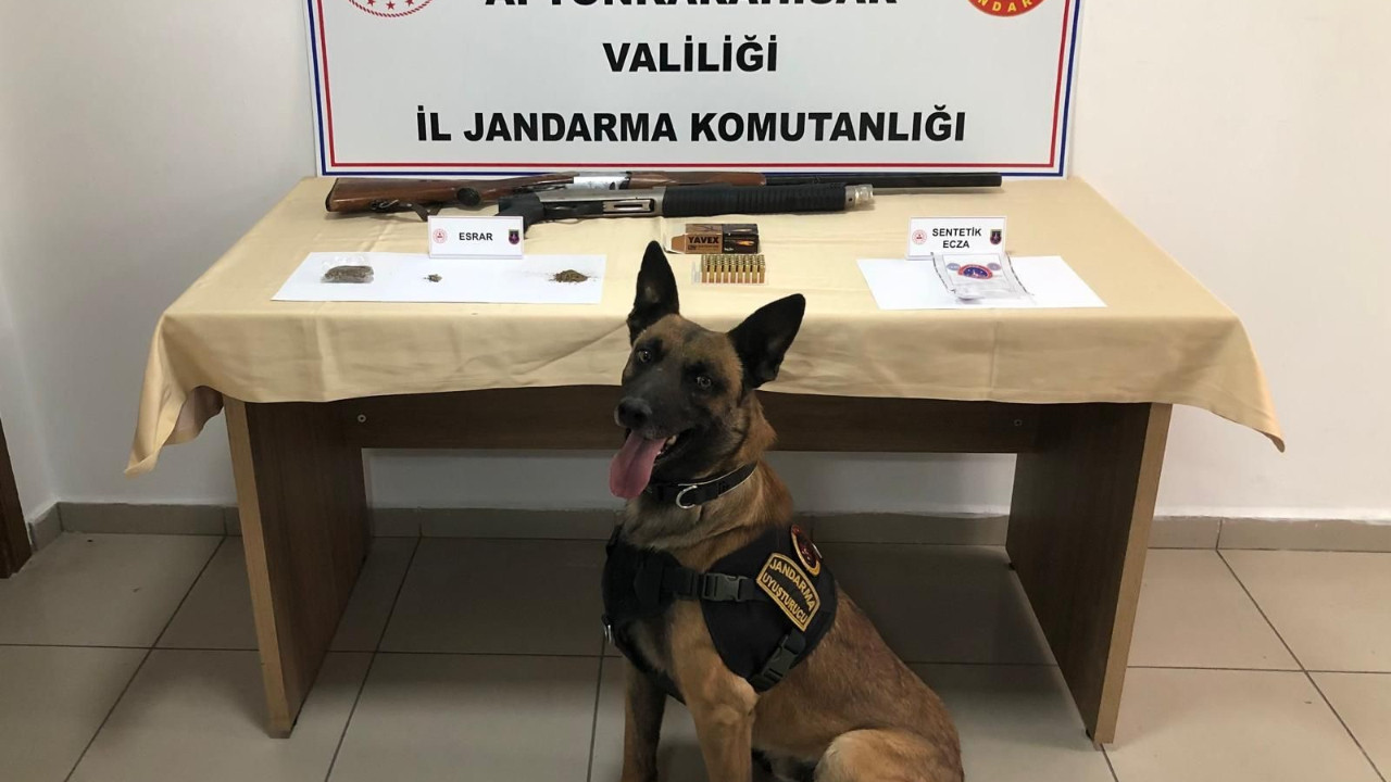 Afyonkarahisar'da Otopark İşletmecisine Uyuşturucu Operasyonu