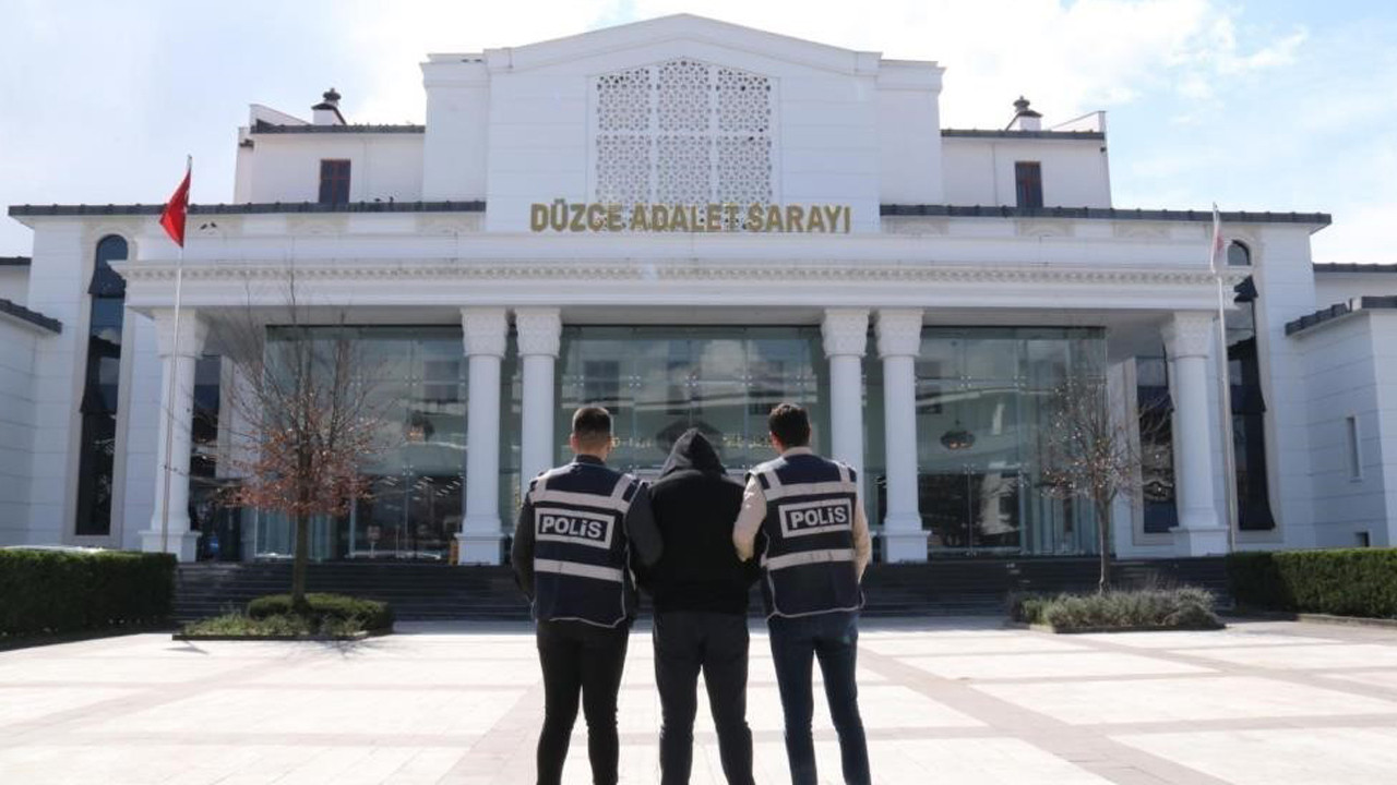 Düzce'de Polis ve Jandarmadan Ortak Denetim: 26 Bin 500 Kişiye Şok