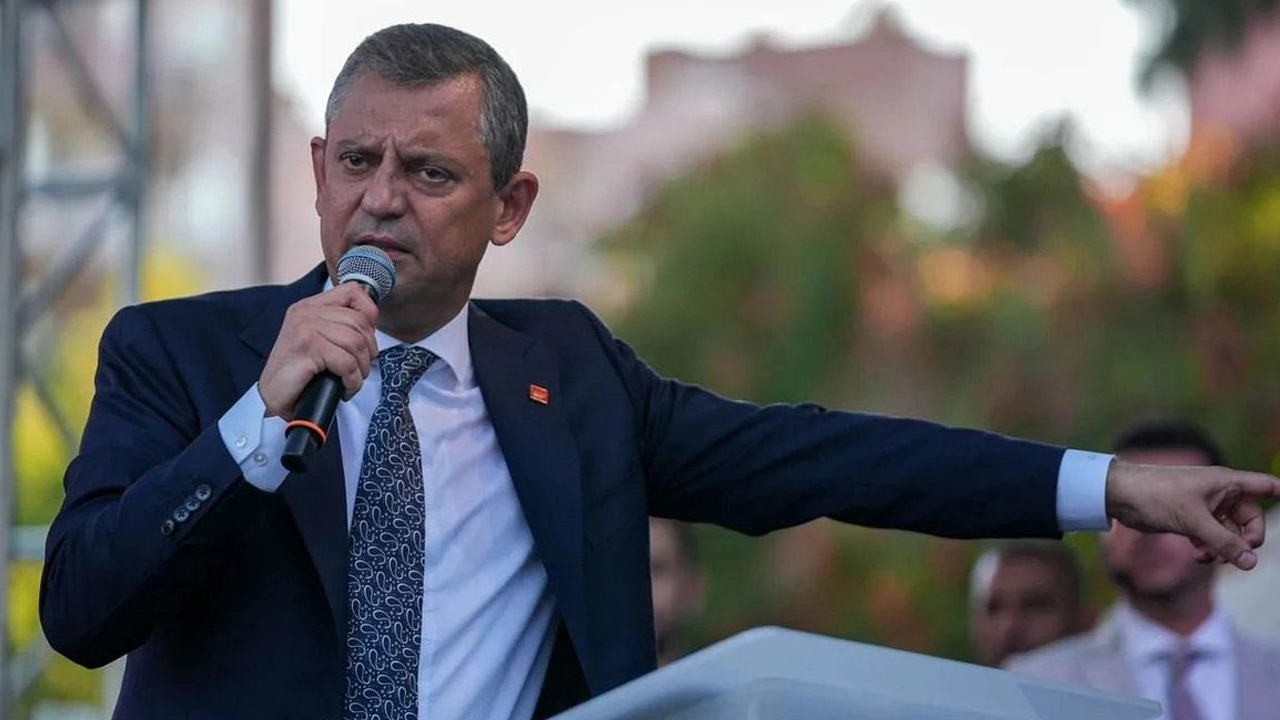 Özgür Özel'den Boykot Çağrısı Sonrası Diziden Çıkarılan Aybüke Pusat'a Destek