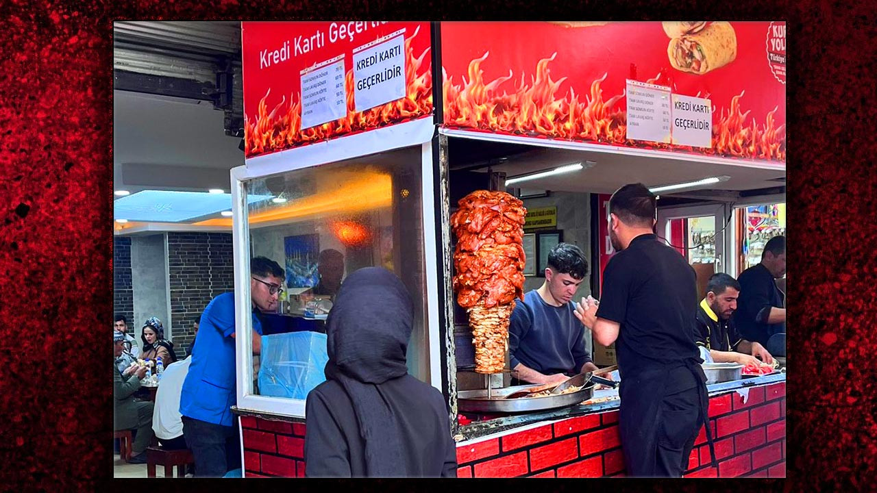 Dönerde Hijyen Alarmı! Konya, Kocaeli Derken Bir Skandal Da Şanlurfa’dan