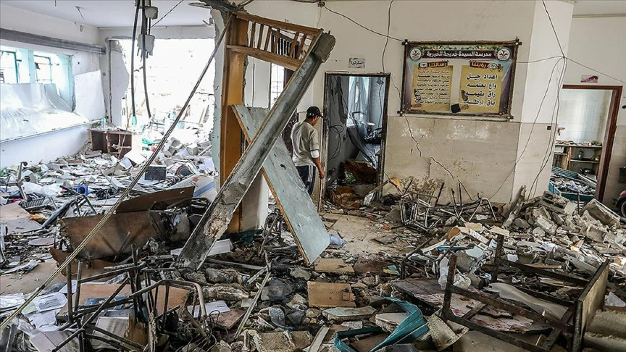 İsrail, Gazze'de Yine Okul Vurdu! Onlarca Ölü ve Yaralı Var