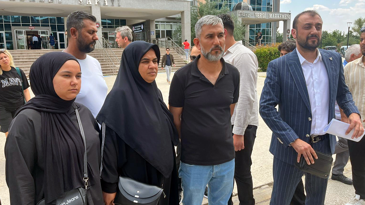 16 Yaşındaki Gülden’i Okul Bahçesinde Katleden Eski Sevgilisinden Tek Cümlelik Savunma! Acılı Anne İsyan Etti - Resim : 1