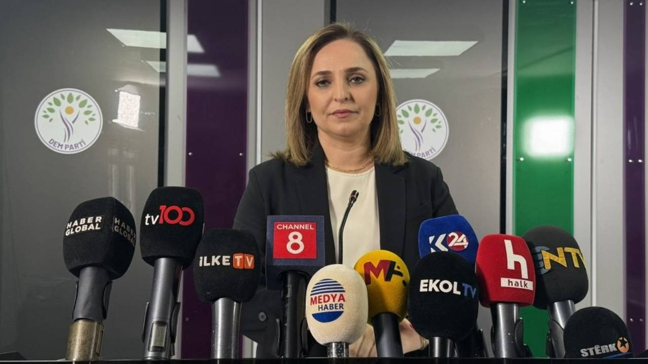 DEM Parti’den 'Terörsüz Türkiye' Mesajı: 'Silah Bizim Elimizde Değil'