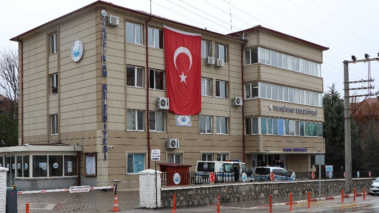 Yahşihan Belediyesi’ne 'Rüşvet' Soruşturmasında Gözaltına Alınan 2 Şüpheli Serbest Bırakıldı - Resim : 1