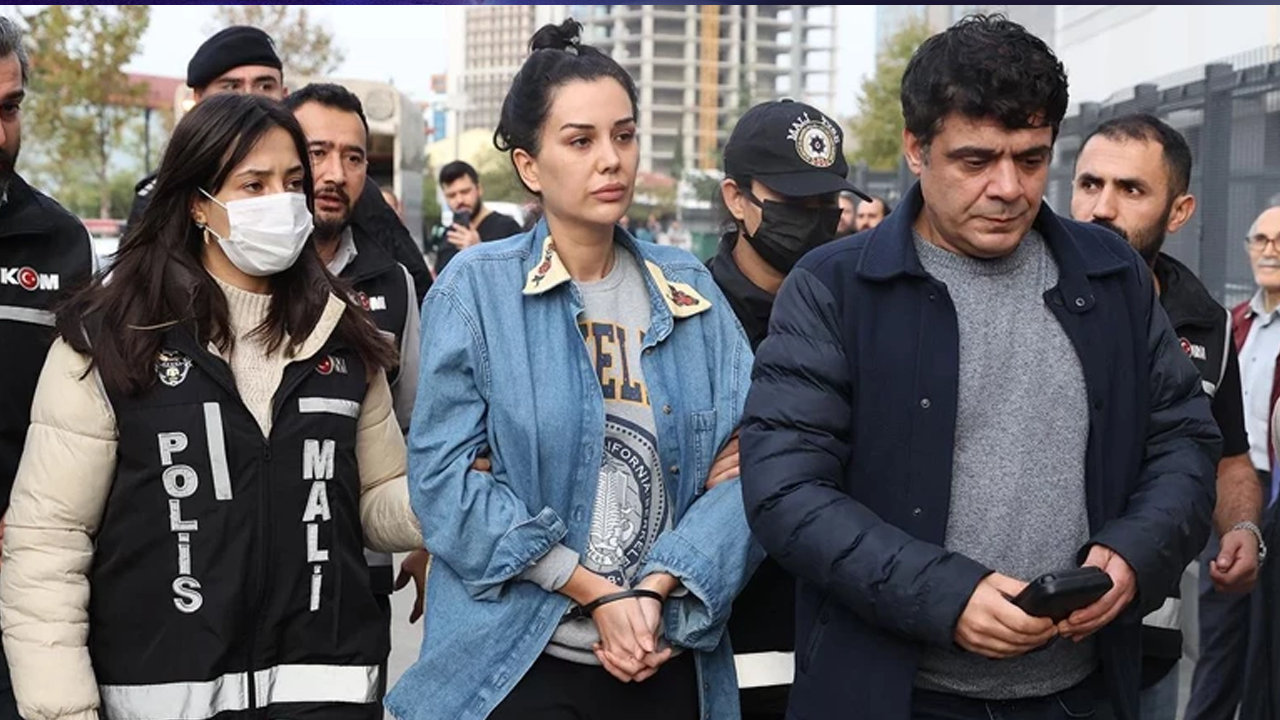 Dilan Polat’a Eşinden Büyük Şok! Daha Fazla Dayanamadı, Bir Gecede İtiraf Etti - Resim : 1