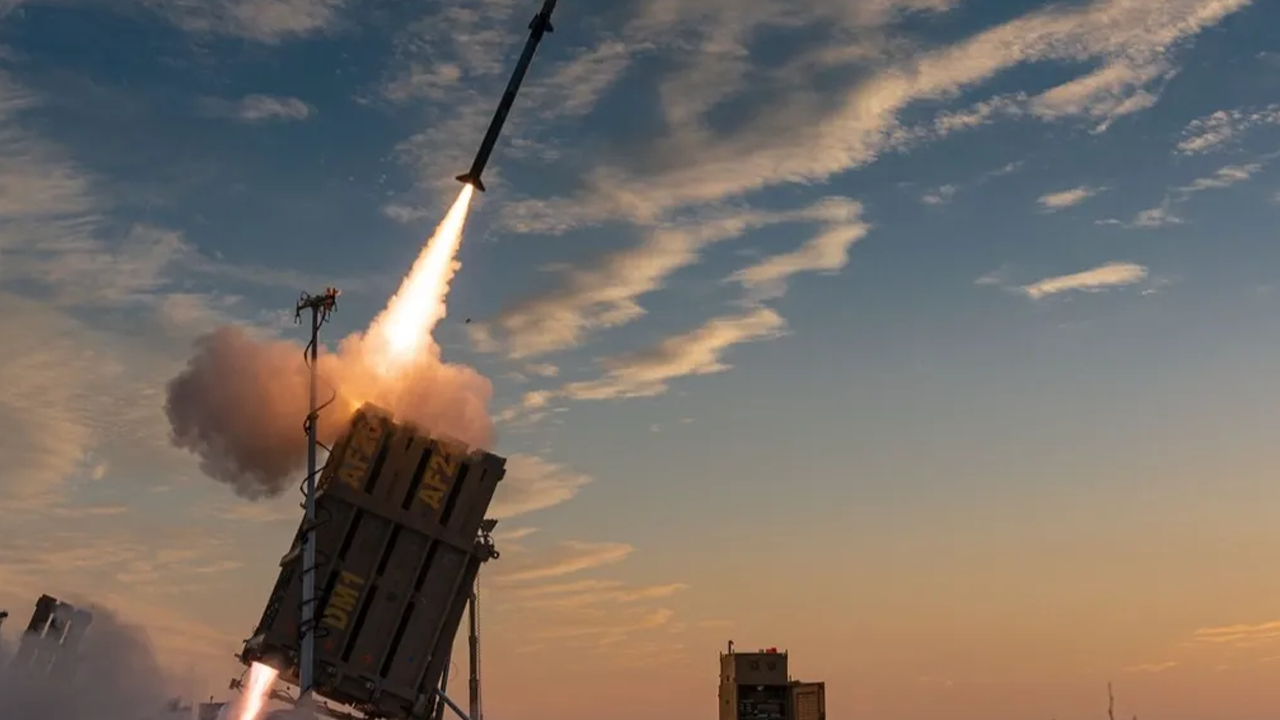 Orta Doğu’yu Sarsacak Korkunç Hamle! Demir Kubbe’den Sonra ‘Demir Işın’… İsrail Yeni Silahını İlan Etti - Resim : 1
