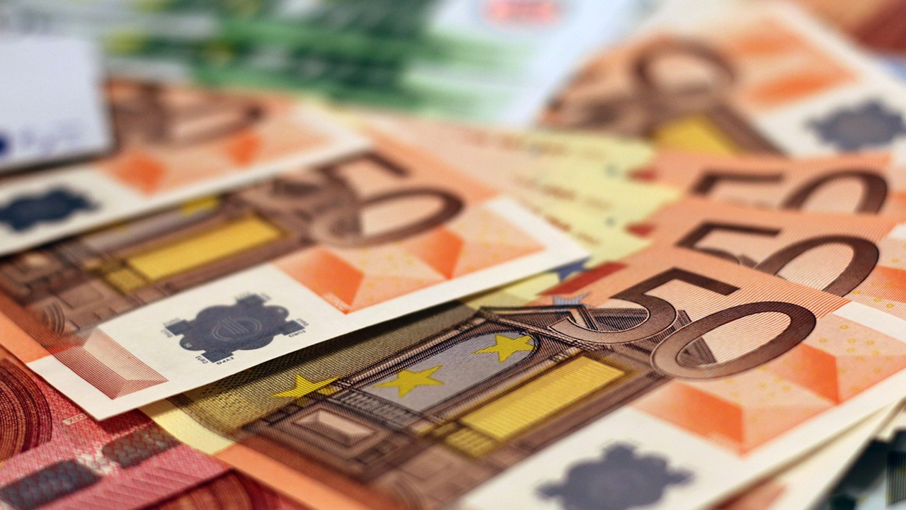 Piyasalarda ‘25 Eylül’ Dalgası! Dolar ve Euro Bugün Ne Kadar Oldu? Yatırımcının Gözü Bu Rakamda - Resim : 1