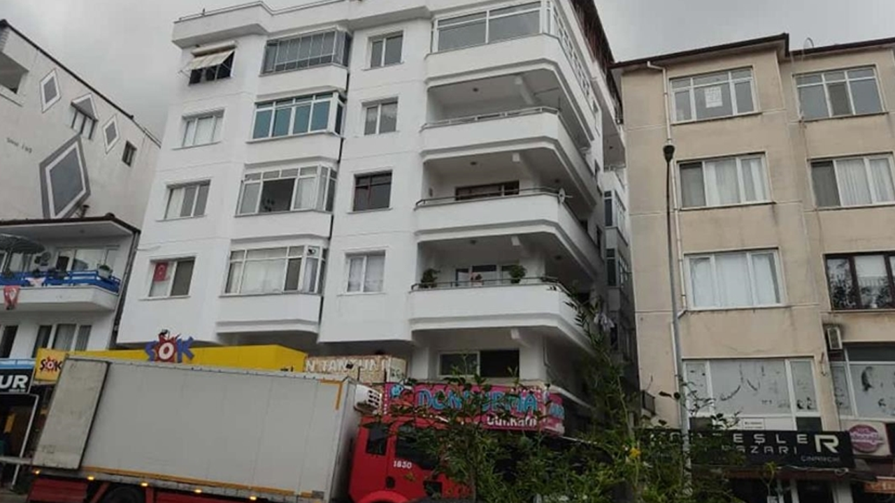 ‘Arabeskin Kraliçesi’ Güllü'nün Ölümünde Çarpıcı Detay! Olay Yeri Raporu Ortaya Çıktı - Resim : 2