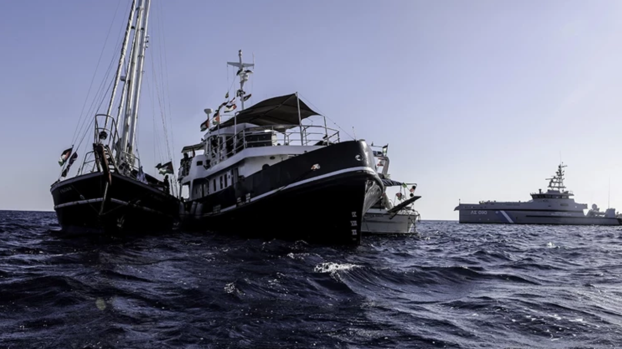 İsrail’in ‘Engel’ Çemberinin Kıyısına Adım Adım! Gazze’ye Umut Taşıyan Küresel Sumud Filosu Nerede? MSB’den Yardım Desteği Geldi - Resim : 2