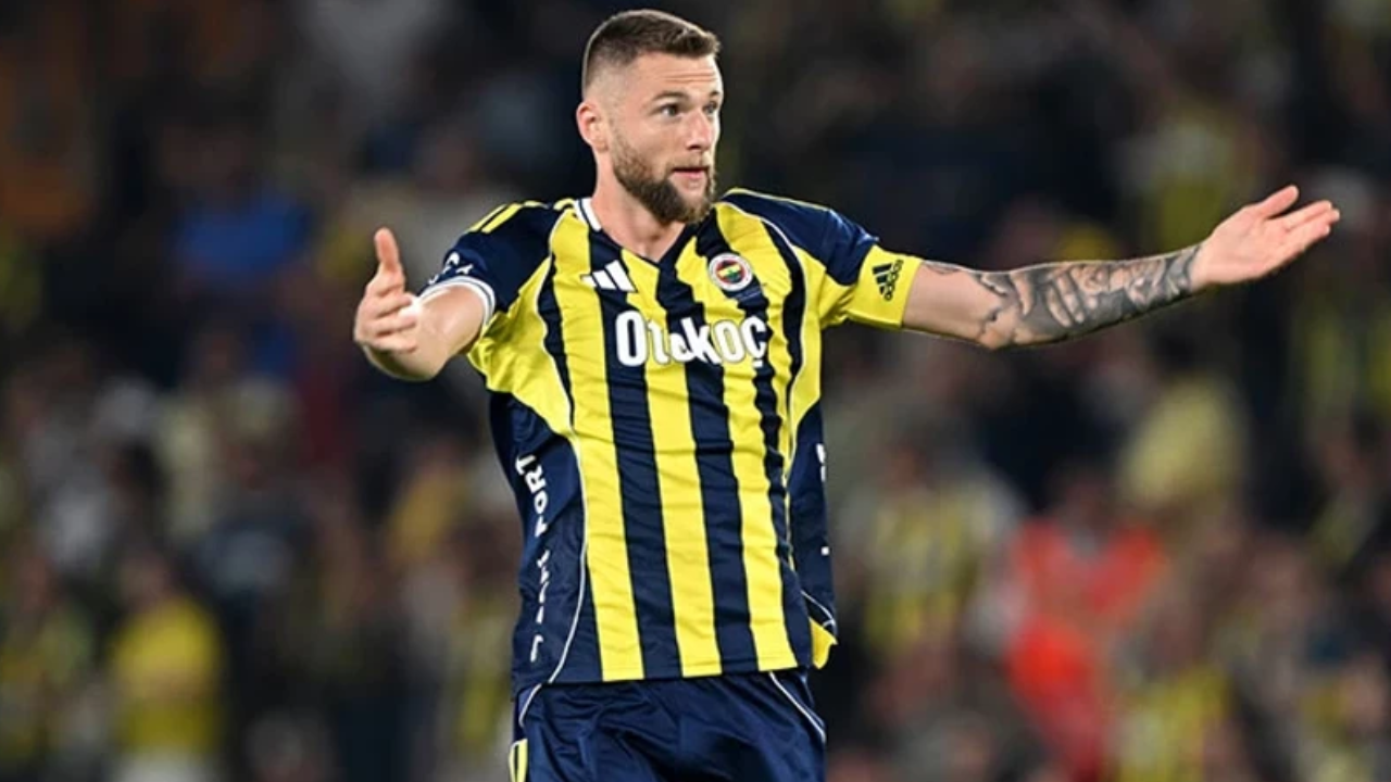 Fenerbahçe’ye Kötü Haber! Tedesco’nun Kurtarıcına Güle Güle: Cezalı Duruma Düştü - Resim : 1