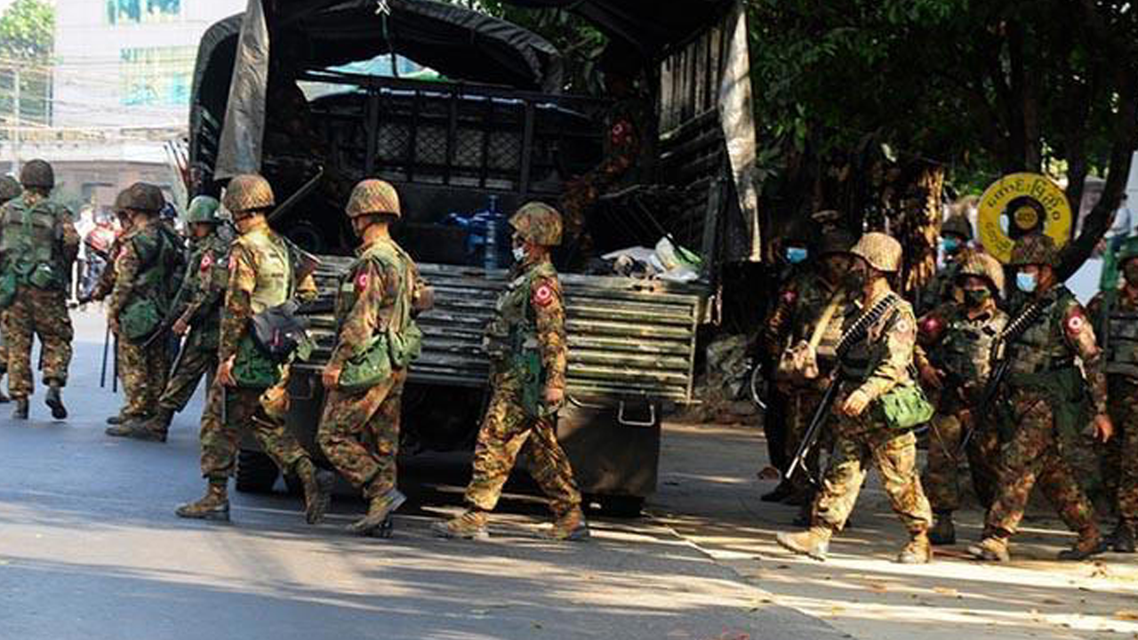 Myanmar’da Festival Alanı Savaş Alanına Döndü! Ordu’dan Bombalı Saldırı, En Az 40 Kişi Hayatını Kaybetti - Resim : 2