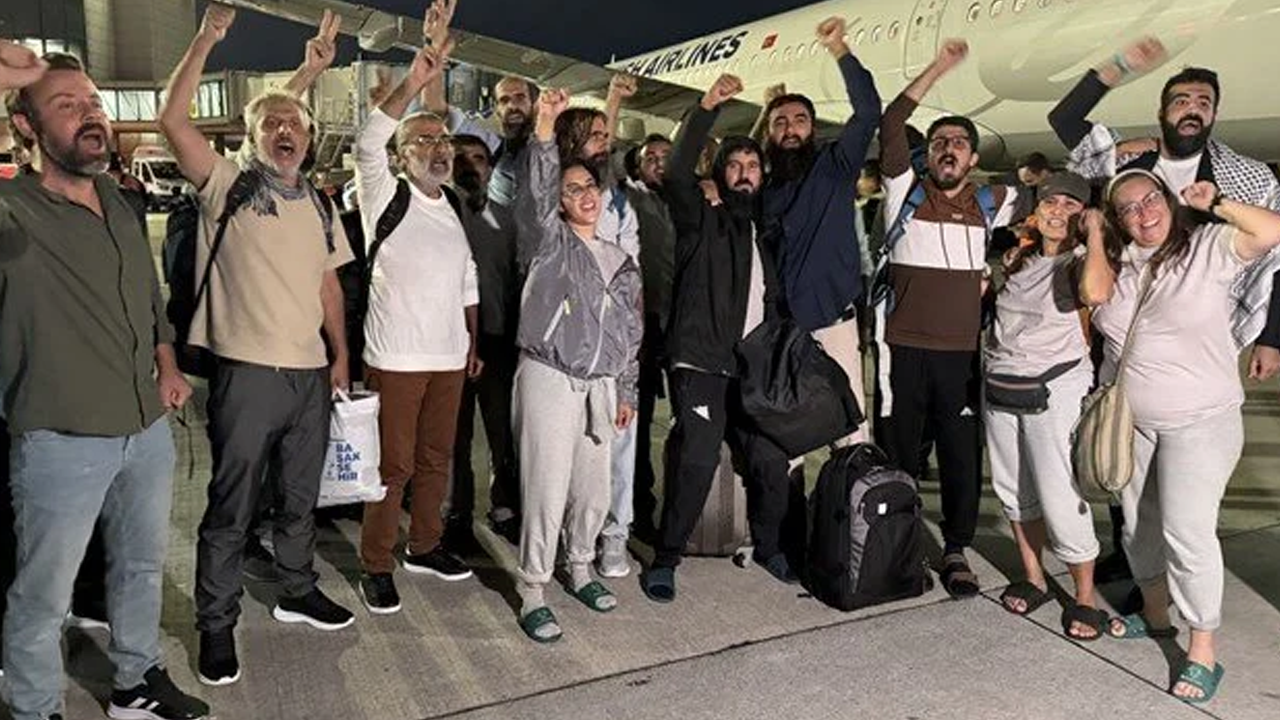 Sumud Filosu Soruşturmasında Yeni Gelişme! İsrail’e Suç Duyurusu: Milletvekilleri Dahil 96 Aktivist Şikayetçi Oldu - Resim : 2