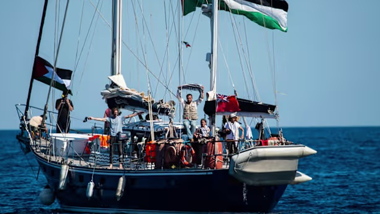 İsrail Alıkoymuştu! Özgürlük Filosu Üyesi Fransız Milletvekili Camara, Ürdün’e Nakledilecek - Resim : 2